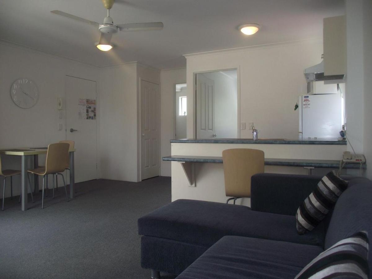 River Sands Apartments Maroochydore Zimmer foto